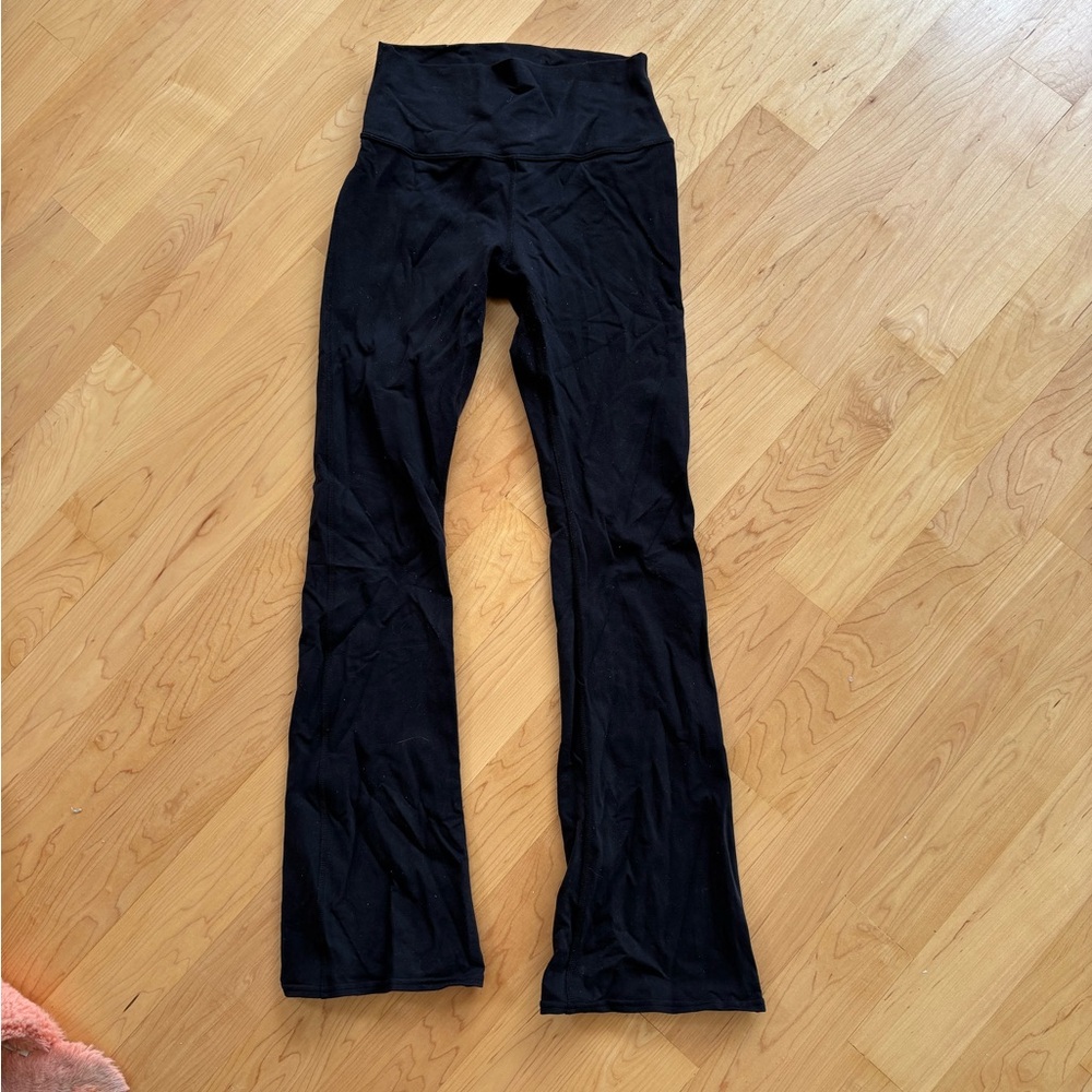 ALO Yoga Airbrush High Waist Slim Flare Legging